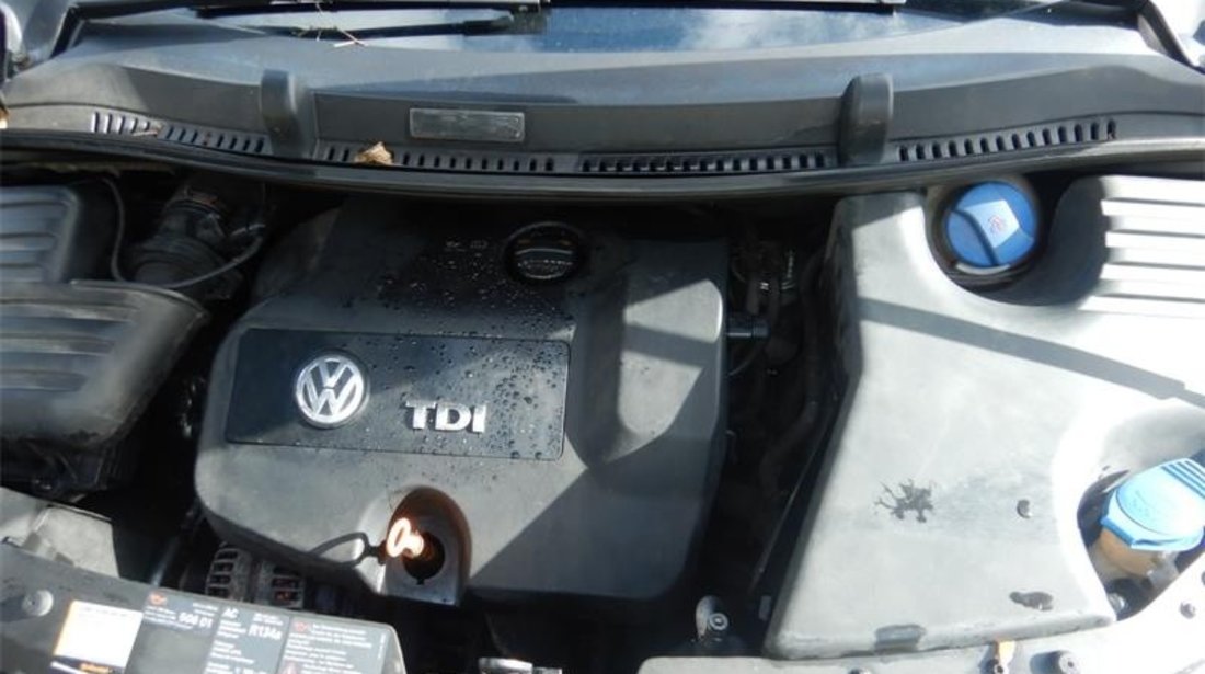 Aripa dreapta fata Volkswagen Sharan 2008 MPV 1.9 TDi BVK