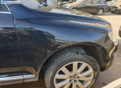Aripa Dreapta Fata Volkswagen Touareg 7L FL Facelift 2007 - 2010 Culoare LC9Z [C9659]