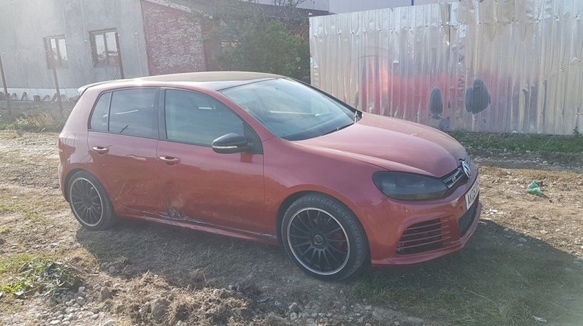 Aripa dreapta fata vw golf 6 hatchback