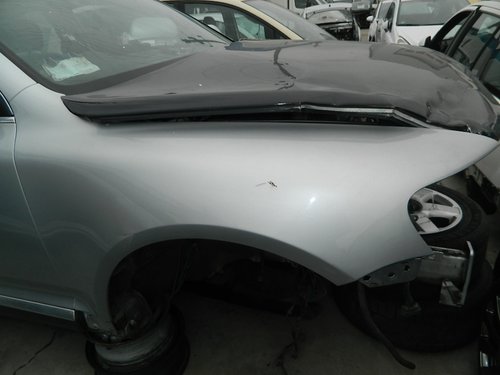 Aripa dreapta fata Vw Touareg 7L 5.0Tdi V10 model 2003-2010