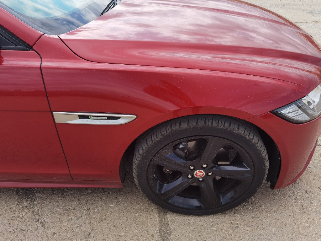Aripa dreapta jaguar xe 2.0 d an 2018