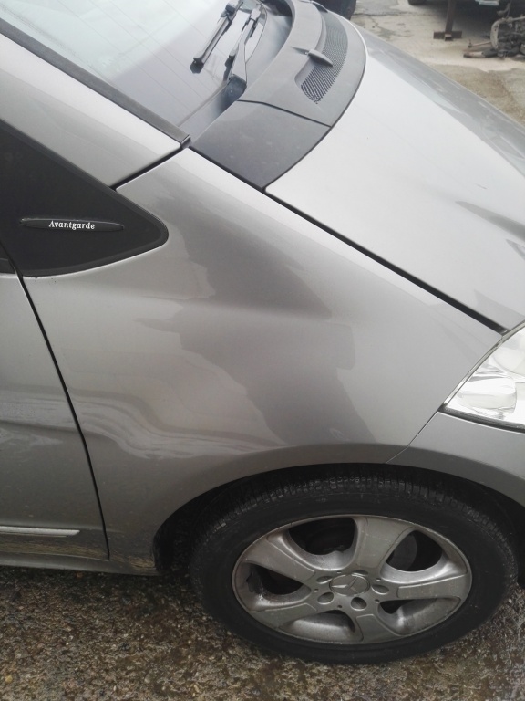 Aripa dreapta Mercedes A150 W169 Avantgarde
