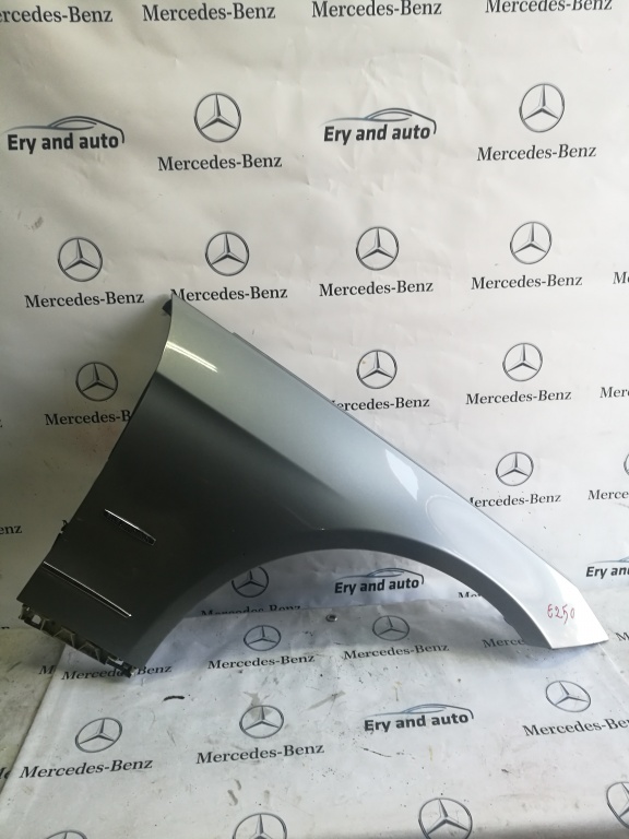 Aripa dreapta Mercedes c207 w207