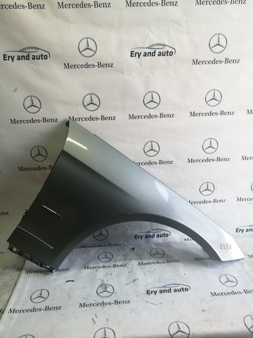 Aripa dreapta Mercedes c207 w207