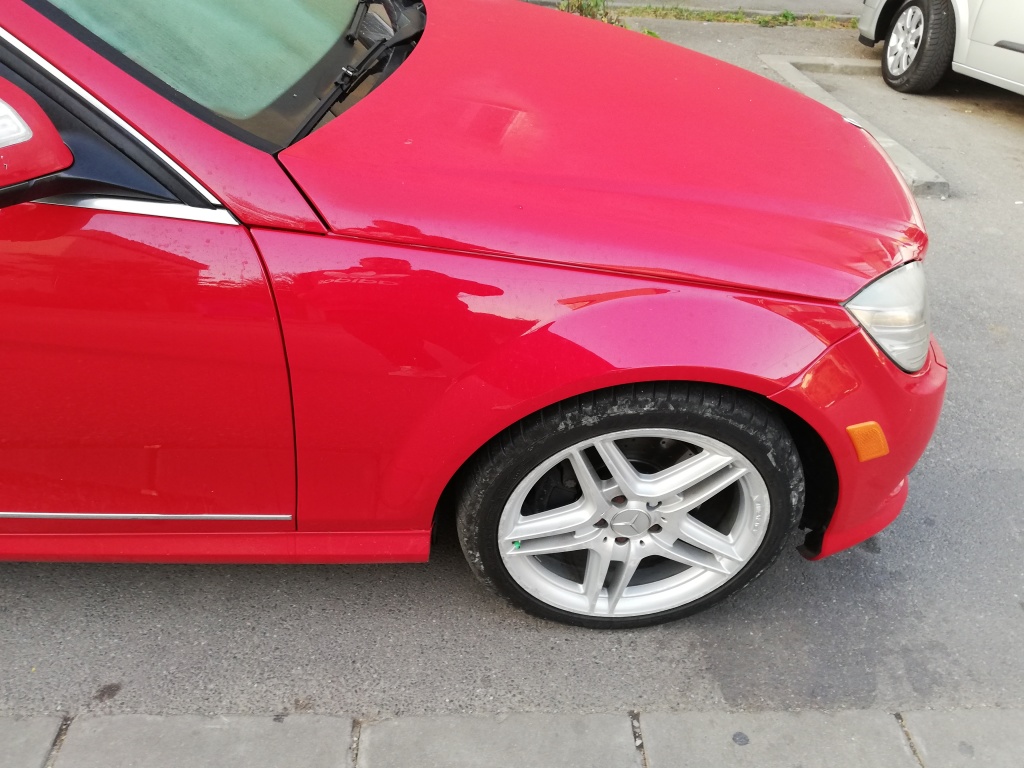Aripa dreapta Mercedes C350 w204