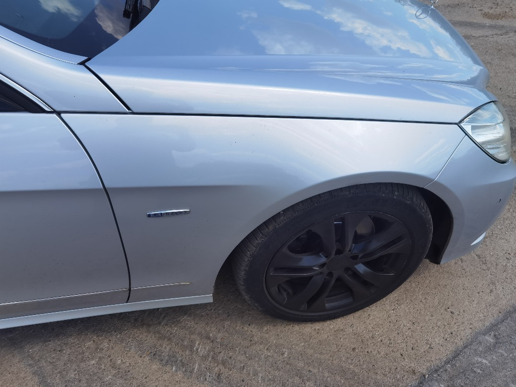 Aripa dreapta Mercedes E class 2011 W212