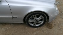 Aripa dreapta Mercedes E Class W211 facelift 2.2CD...