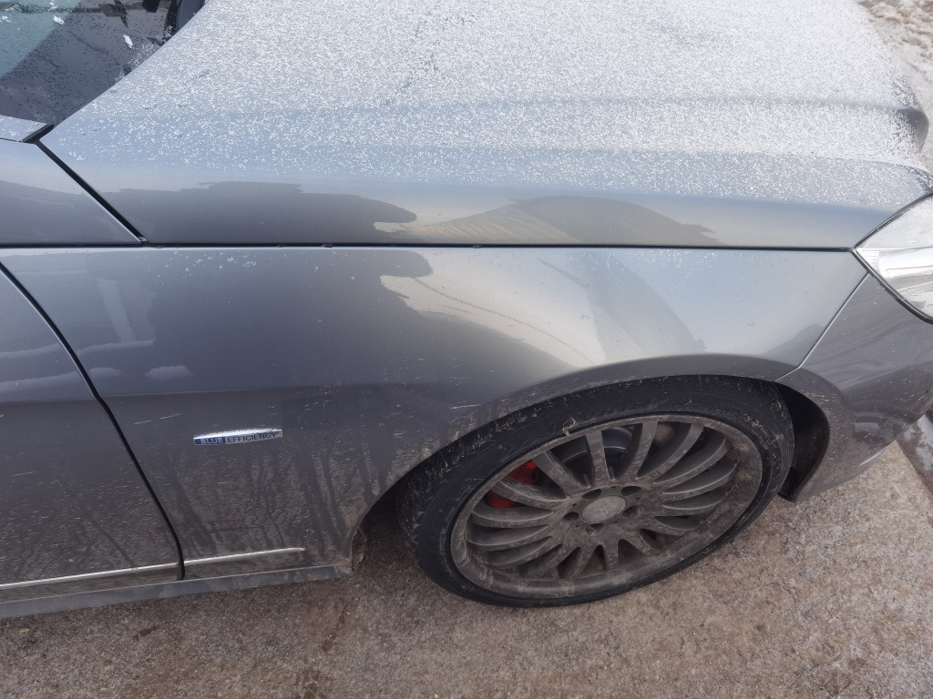 Aripa dreapta Mercedes E220 cdi w212