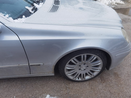 Aripa dreapta Mercedes E320 cdi w211 facelift