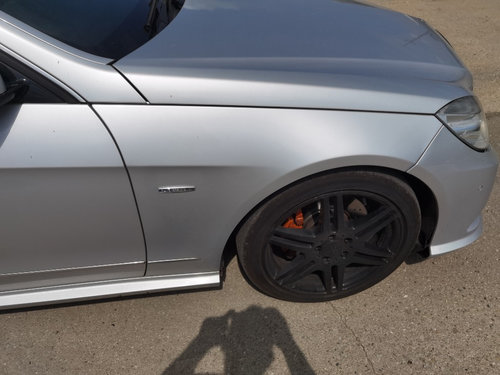 Aripa dreapta Mercedes E350 cdi w212