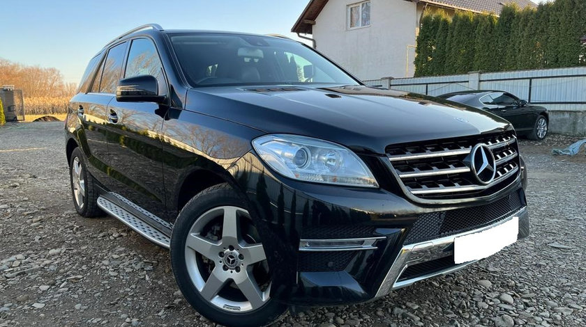 Aripa dreapta Mercedes ML W166