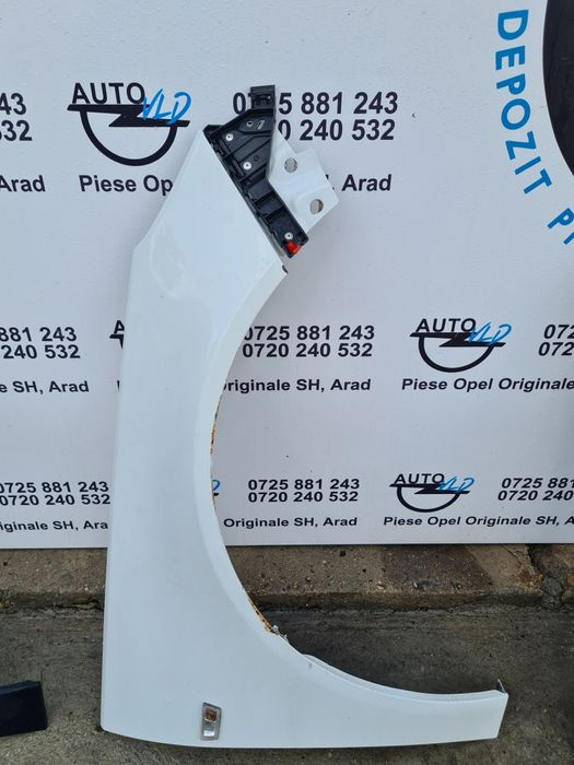 Aripa dreapta Opel Insignia alb 2008-2016
