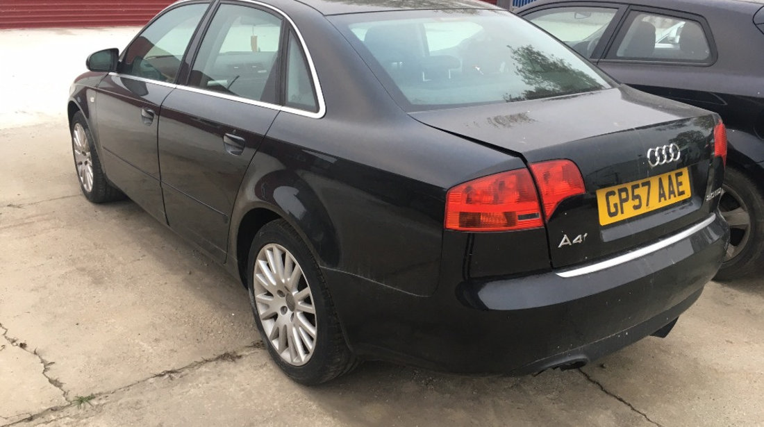 Aripa dreapta spate Audi A4 B7 2008 Berlina 2.0 TDI 16V