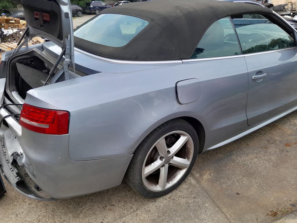 Aripa Dreapta Spate Audi A5 2010