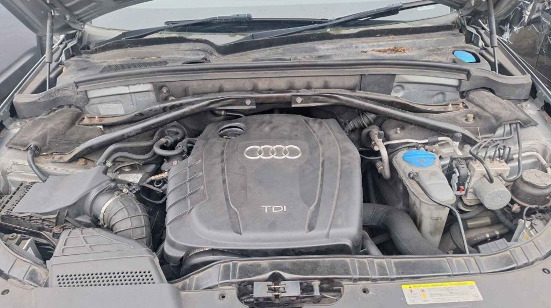 Aripa dreapta spate Audi Q5 2011 SUV 2.0 CJCA