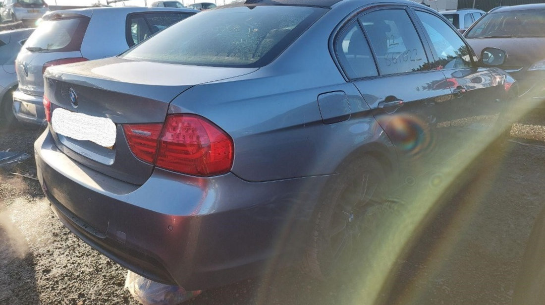 Aripa dreapta spate BMW E90 2009 SEDAN LCI M PACHET 2.0 i