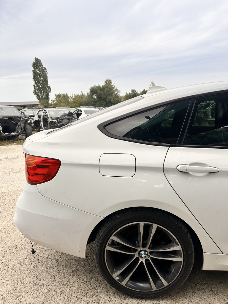 Aripa Dreapta Spate BMW Seria 3 GT F34 2.0 Motorina 2015, -