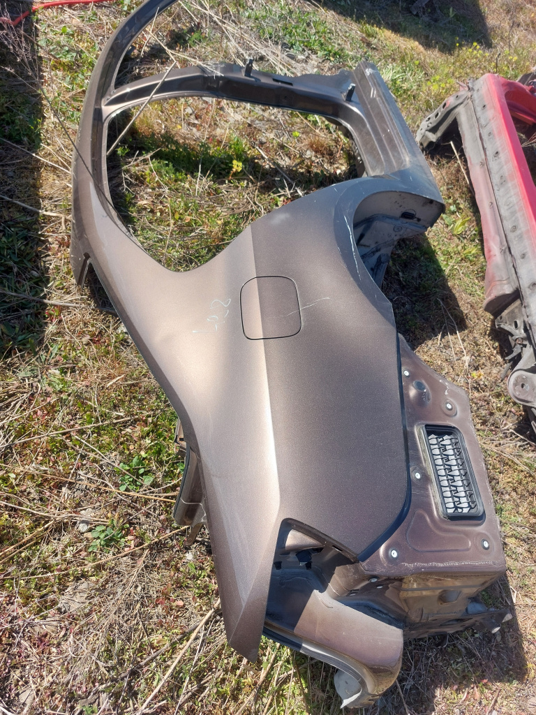 Aripa Dreapta Spate cu Prag Volkswagen Jetta 1.6 Motorina 2012, -