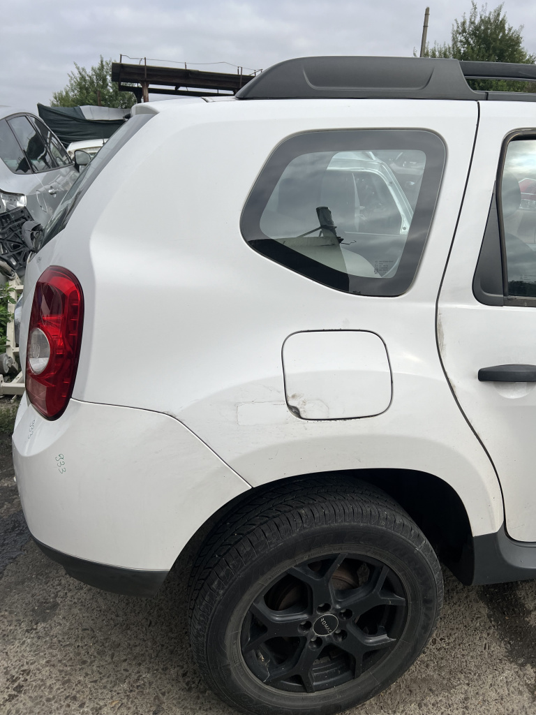 Aripa Dreapta Spate Dacia Duster 1.5 Motorina 2013