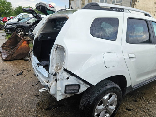 Aripa Dreapta Spate Dacia Duster 2020