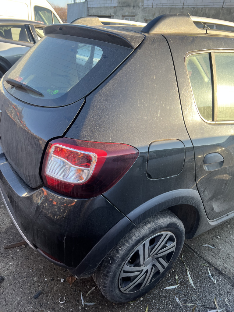 Aripa Dreapta Spate Dacia Sandero 2 Stepway 0.9 Benzina 2015