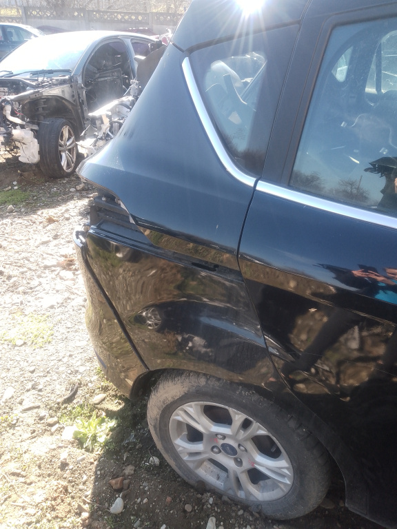 Aripa Dreapta Spate Ford B-MAX 2014