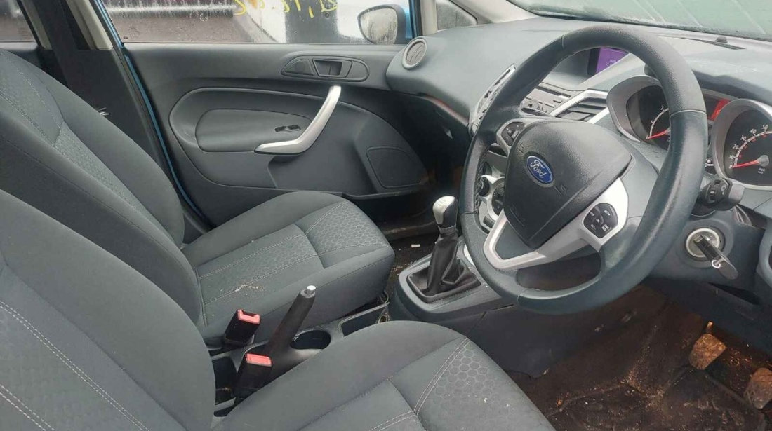 Aripa dreapta spate Ford Fiesta 6 2011 HATCHBACK 1.6 i