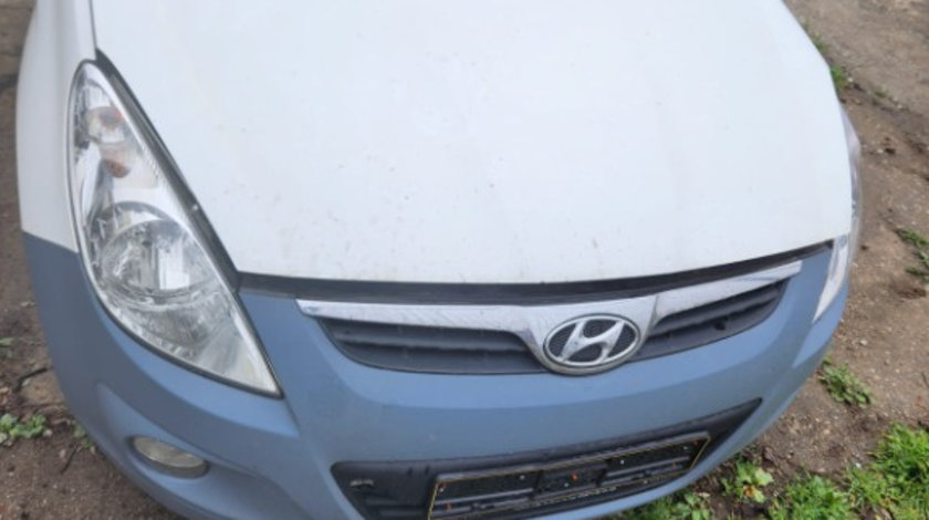 Aripa dreapta spate Hyundai i20 2010 Coupe 1.2