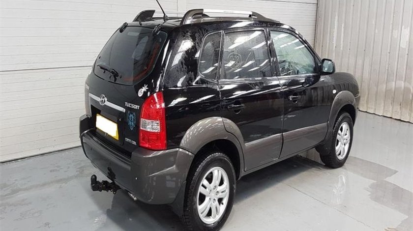 Aripa dreapta spate Hyundai Tucson 2006 SUV 2.0 CRTD