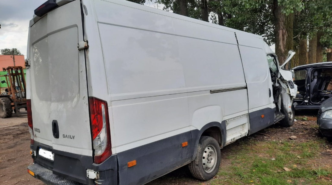 Aripa dreapta spate Iveco Daily 6 2015 35S15 3.0 HPI