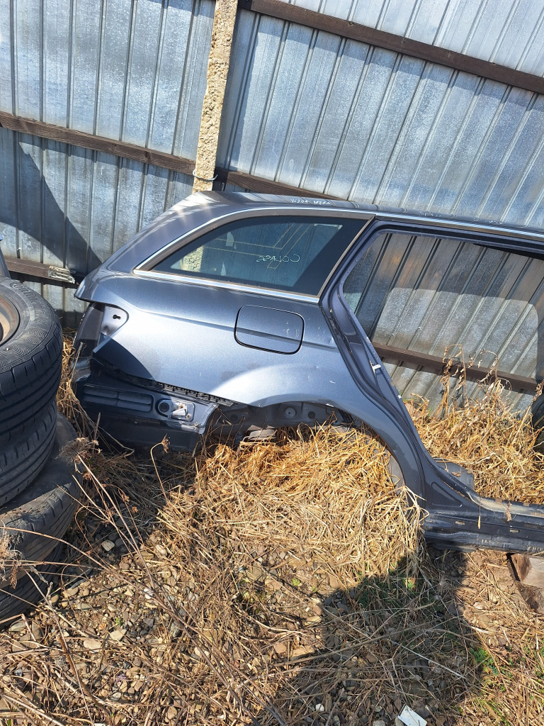 Aripa Dreapta Spate Mercedes C-Class W204 2012, BREAK