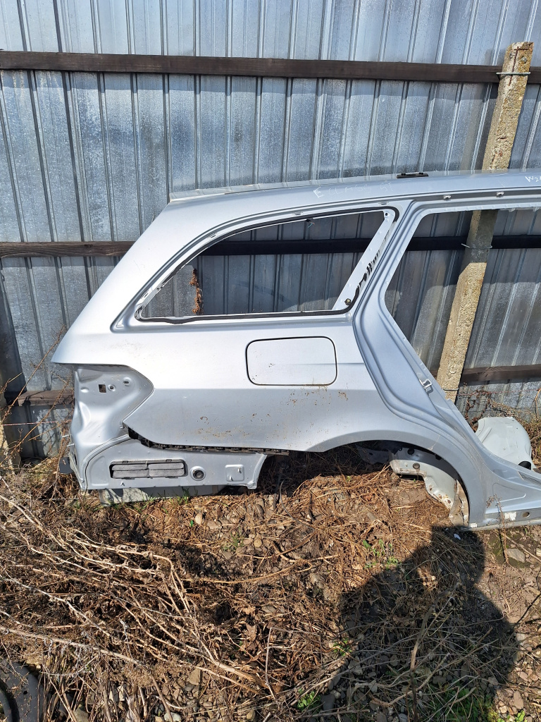 Aripa Dreapta Spate Mercedes E-Class W212 2012, BREAK