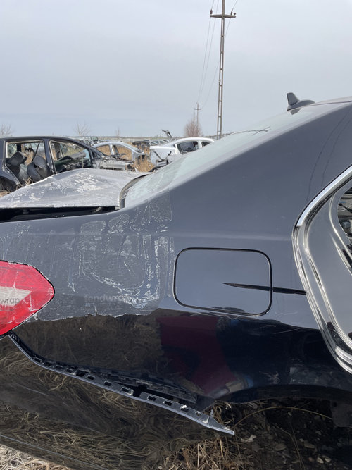 Aripa Dreapta Spate Mercedes E-Class W212 2012