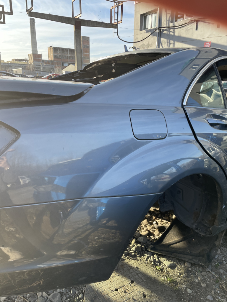 Aripa Dreapta Spate Mercedes S 320 2008