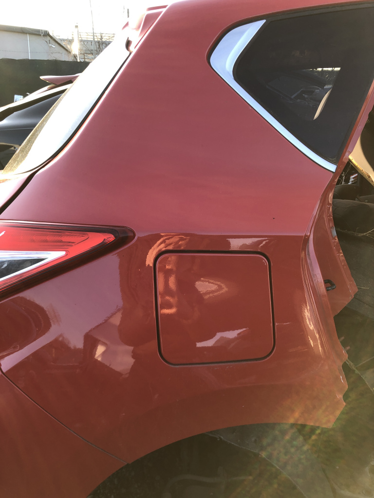 Aripa Dreapta Spate Nissan Pulsar 2013