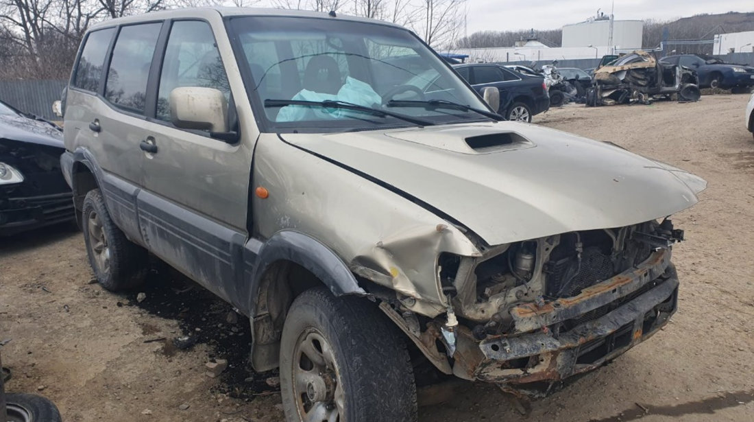 Aripa dreapta spate Nissan Terrano 2003 4x4 4wd 3.0 Di ZD30