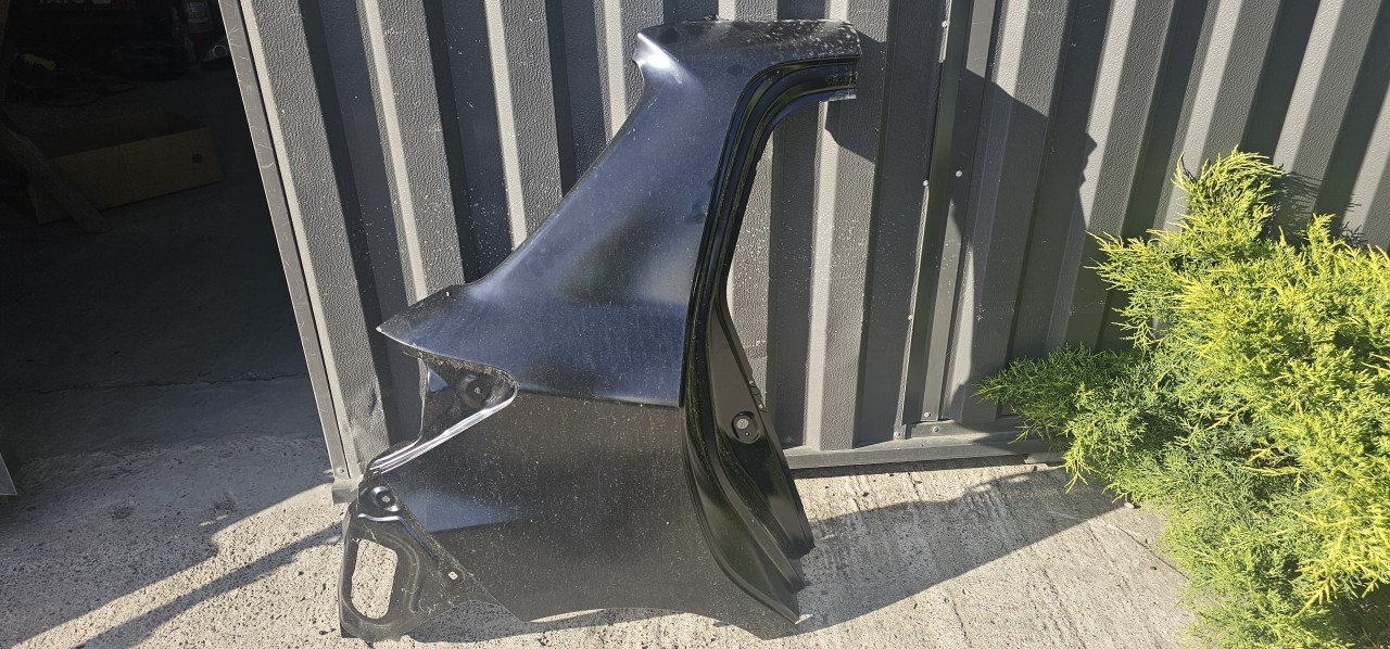 Aripa dreapta spate NOUA Toyota Yaris 3 2014 2015 2016 2017 2018 2019