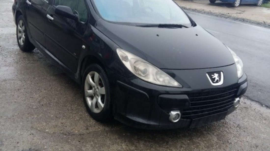 Aripa dreapta spate Peugeot 307 2005 SW 1.6 Hdi