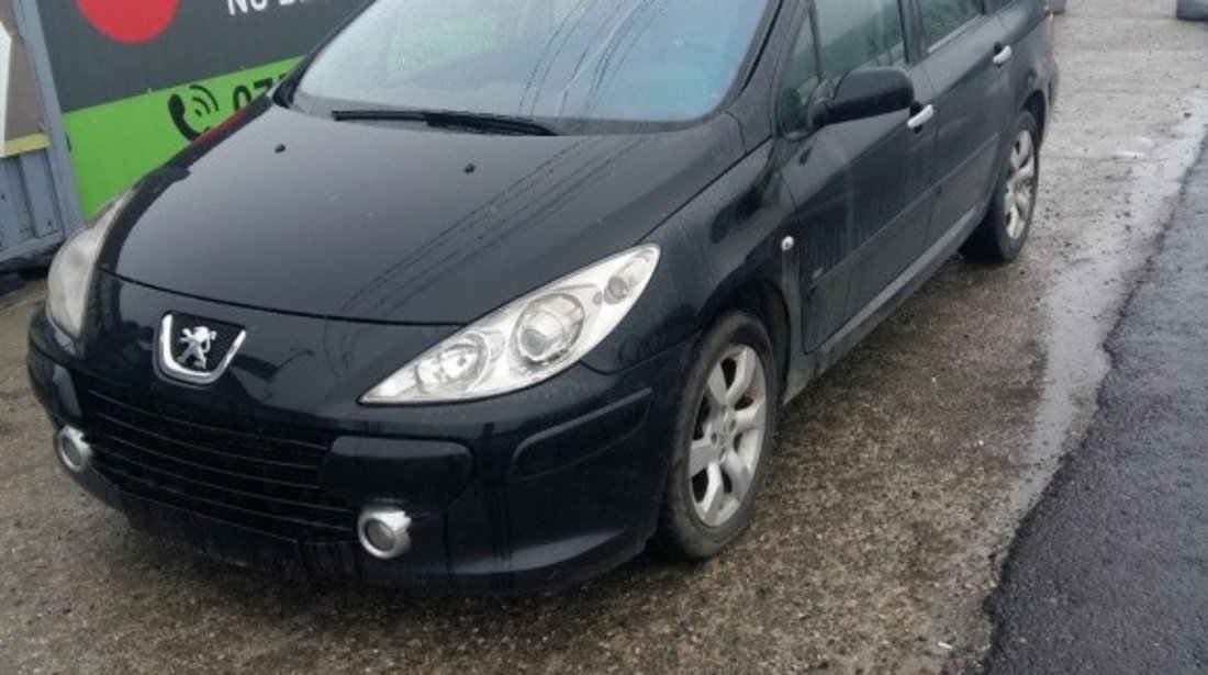 Aripa dreapta spate Peugeot 307 2005 SW 1.6 Hdi