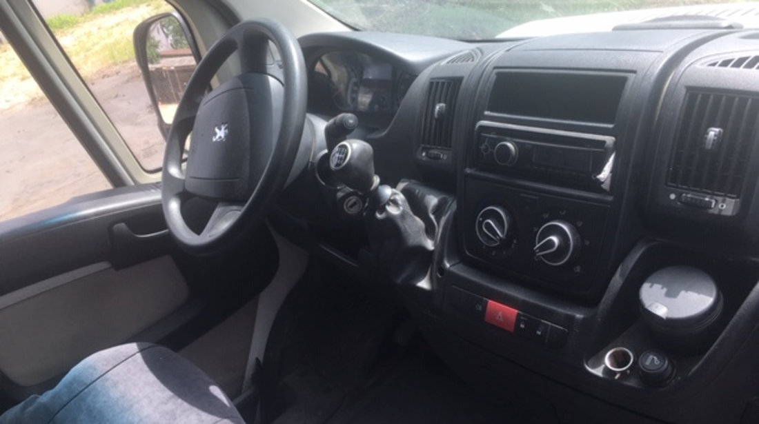 Aripa dreapta spate Peugeot Boxer 2012 AUTOUTILITARA 2.2 HDI