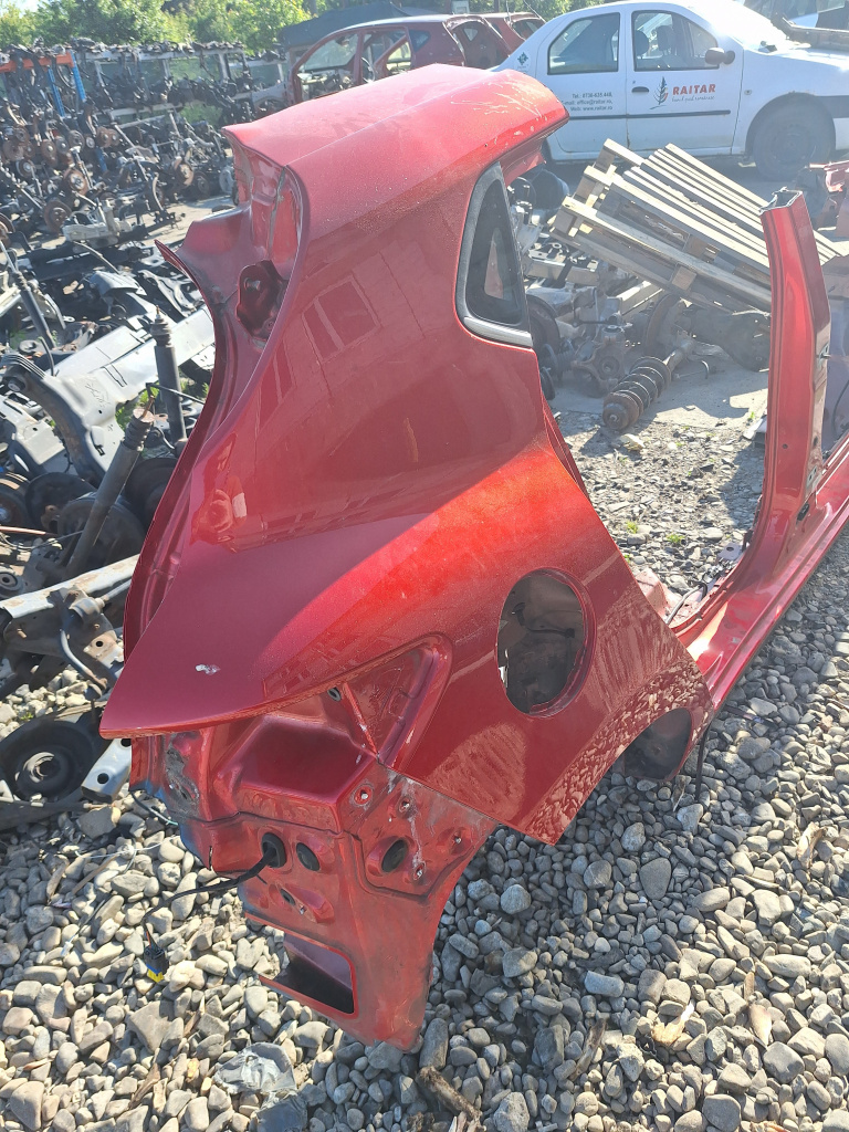 Aripa Dreapta Spate Renault Clio 4 Hatchback 1.5 Motorina 2016, -
