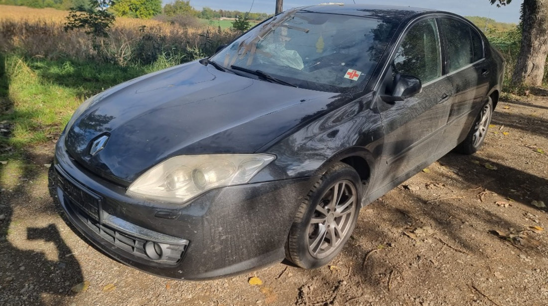 Aripa dreapta spate Renault Laguna 3 2009 berlina 2.0 dci