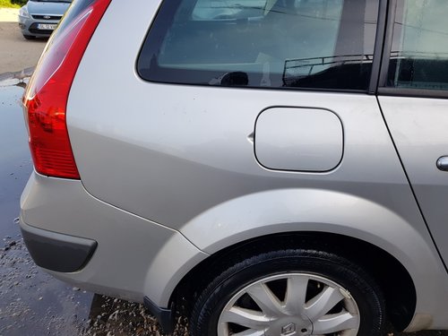 Aripa Dreapta Spate Renault Megane 2 2002 - 2009