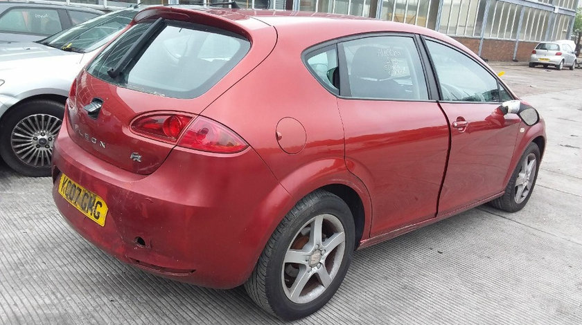 Aripa dreapta spate Seat Leon 2 2007 Hatchback 2.0 TDi