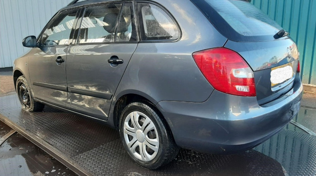 Aripa dreapta spate Skoda Fabia 2 2012 Break 1.6 TDI