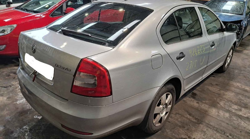 Aripa dreapta spate Skoda Octavia 2 2010 SEDAN 1.4 TSI