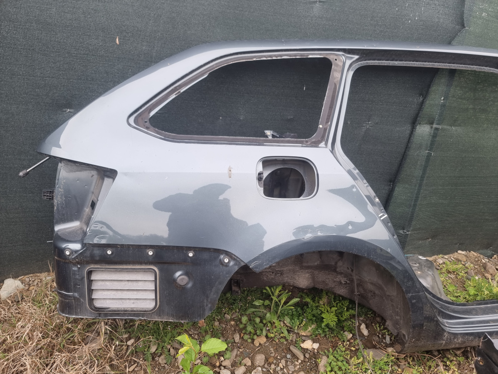 Aripa Dreapta Spate Skoda Octavia 3 Break 2015, CU MICI DEFECTE