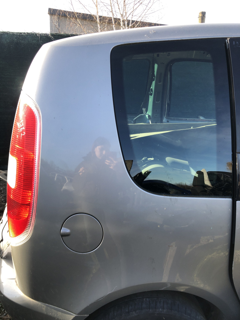 Aripa Dreapta Spate Skoda Roomster 2011