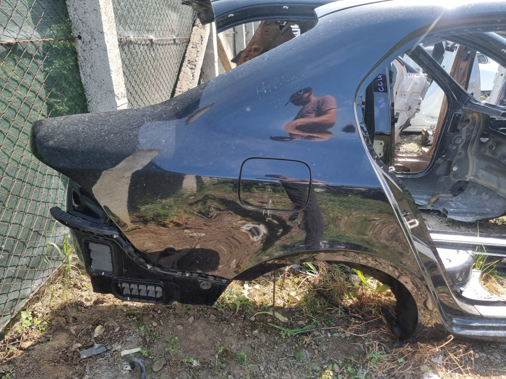 Aripa Dreapta Spate Skoda Superb 2 Berlina 2010
