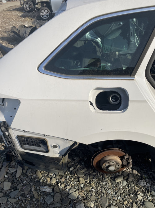 Aripa Dreapta Spate Skoda Superb 3 Break 2017